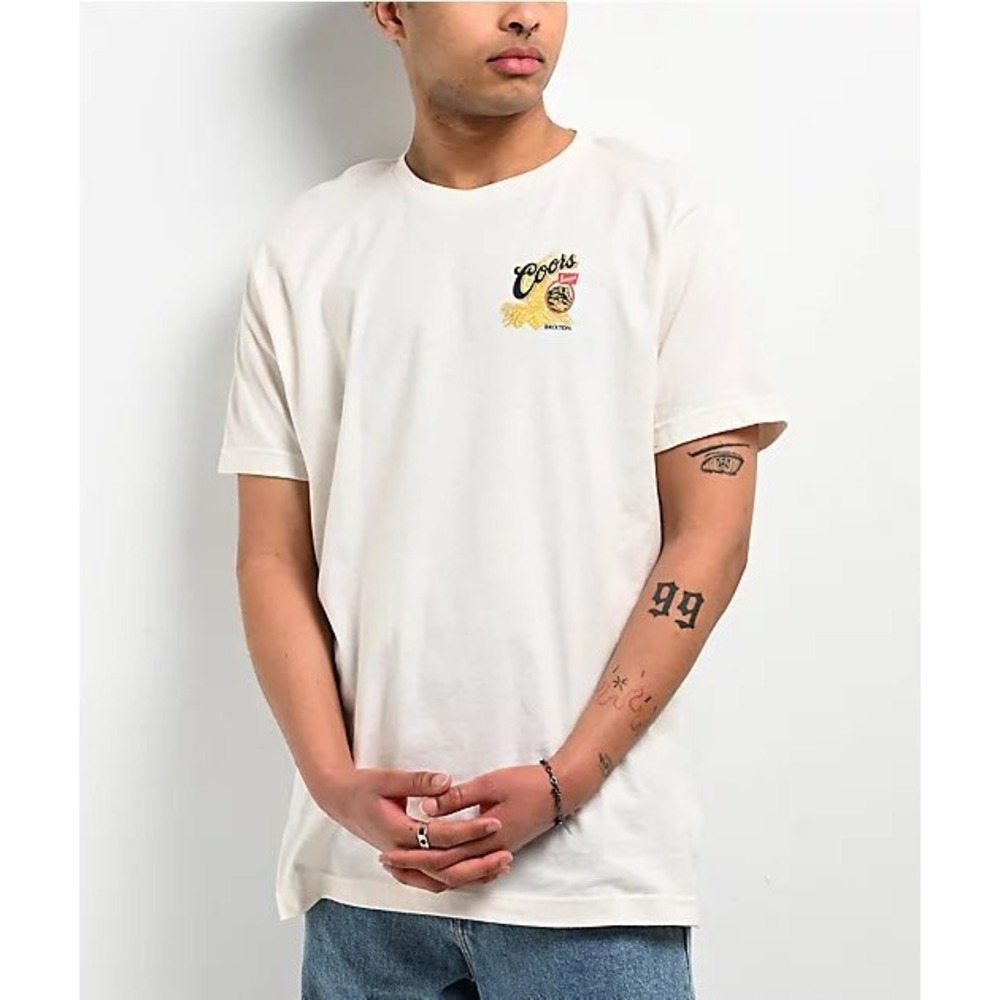 Brixton Coors Banquet Beer Graphic T-Shirt Large Cream Off‎ White Short Sleeve